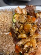 Best Hibachi Chicken, Steak & Shrimp 铁板鸡虾牛 in Manassas, VA