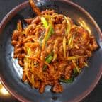 Best Crispy Spicy Beef 干扁牛 in Manassas, VA